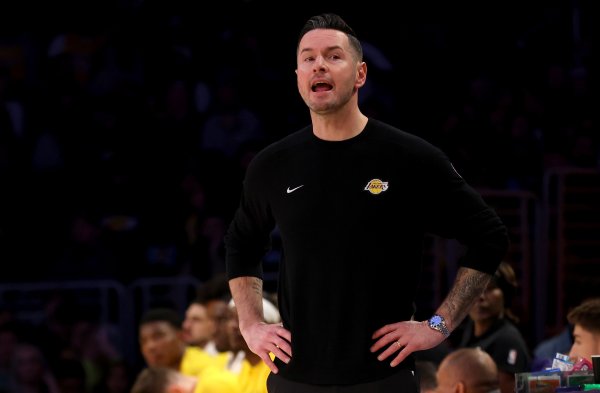 Redick: Điều quan trọng nhất tối nay là sự trôi qua. Lẽ ra chúng tôi phải có 35 pha kiến ​​tạo.