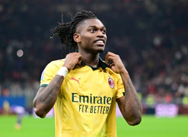 Tony: Tôi không thích màn trình diễn của Leo ở vị trí trung tâm. Anh ấy đã tiếp quản trò chơi sau khi trở lại vị trí của mình.