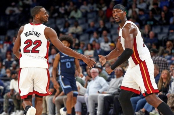 Thiếu vua phá lưới mùa trước! The Heat ghi trung bình 131,5 điểm mỗi trận! Đầu tiên trong giải đấu về số điểm mỗi trận