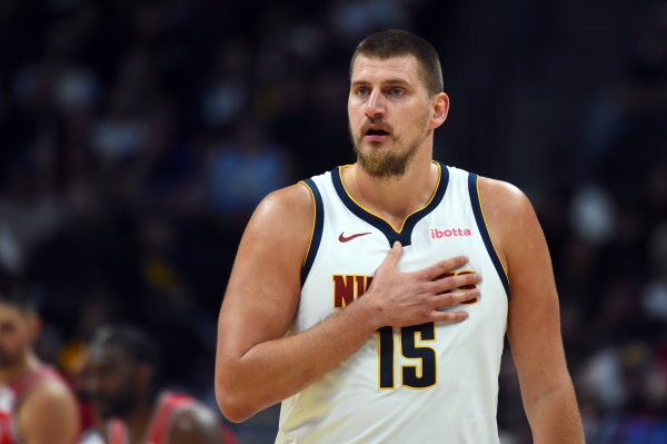 Liệu anh ấy có thể trở thành vua triple-double mọi thời đại ở mùa giải này không? Jokic có sáu cú triple-double trong 9 trận và hiện kém Westbrook 34 điểm.