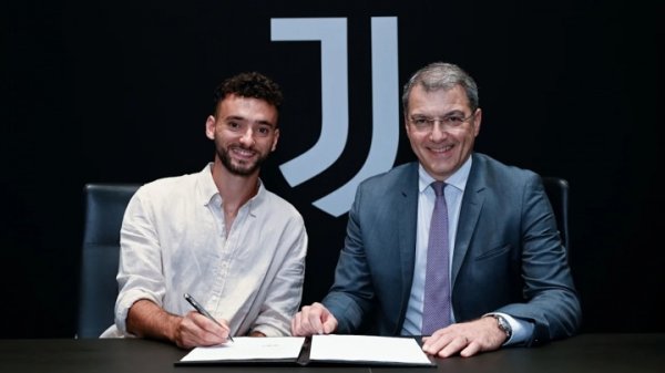 Schilla: Joao Mario sẽ nộp đơn xin chuyển nhượng nếu không được Spalletti tái sử dụng